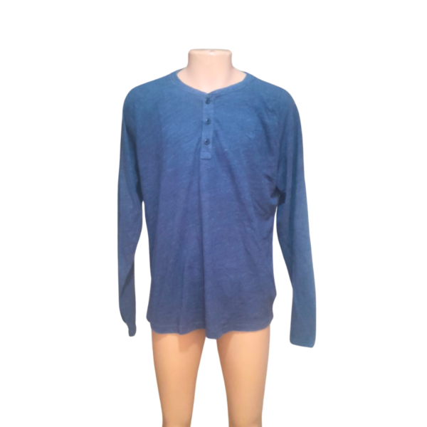 Camiseta Manga Larga Azul, Marca GAP, Talla XL - 62 cm de ancho