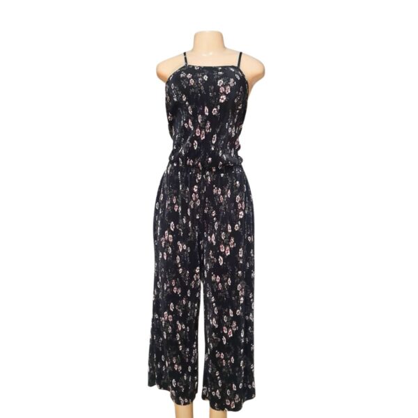 Enterizo Floreado Negro, Marca , Talla M - 47 cm de ancho