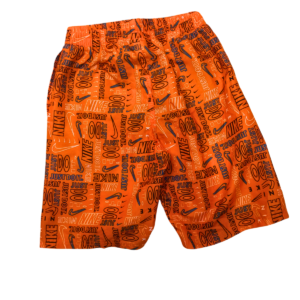 Short De Niño/ Nuevo Naranja , Marca NIKE, Talla M – 31 cm de ancho