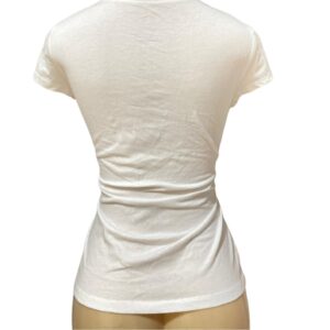 Blusa Blanca,Medidas 44cm de ancho y 67cm de largo, Marca Wound up, Talla L