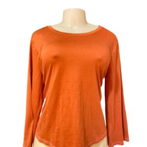 Blusa Naranja,Medidas 57cm de ancho y 53cm de largo, Marca Any Body, Talla S