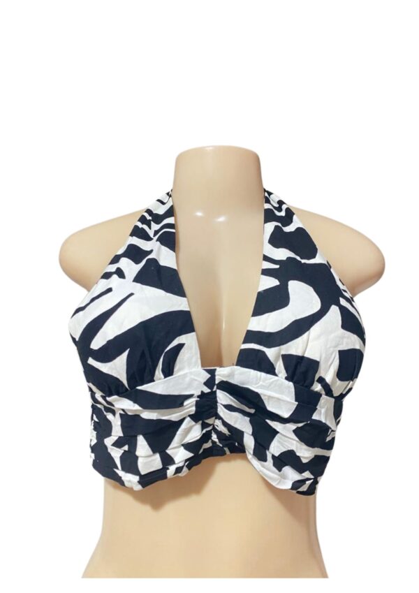 Blusa Top,Medidas 39cm de ancho y 41cm de largo, Marca Zara, Talla XS