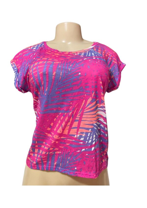 Blusa, Rosada ,Medidas 45cm de ancho y 57cm de largo, Marca SO, Talla L