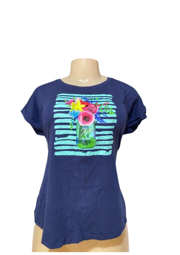 Blusa,Medidas 54cm de ancho y 61cm de largo, Marca Kowi Fresh, Talla L