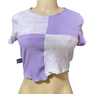 Blusa Morada,Medidas 40cm de ancho y 37cm de largo, Marca Shein, Talla M