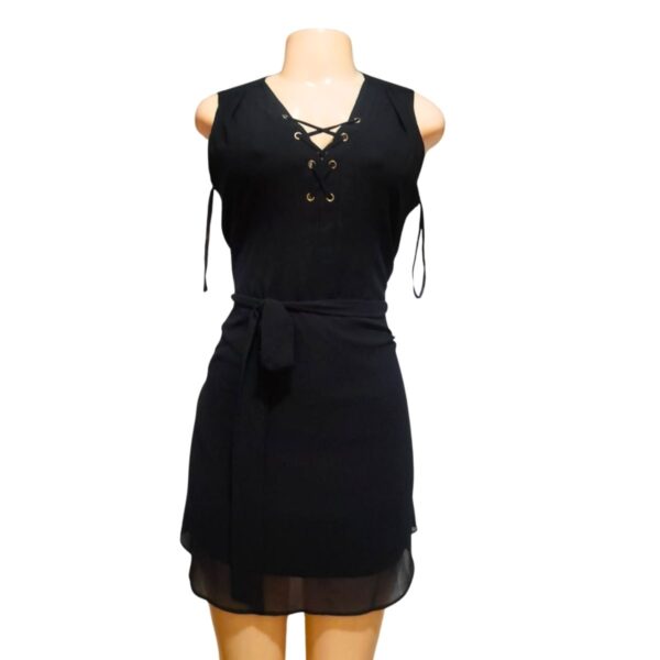 Vestido Negro Manga Corta/ Olgado, Marca BYER, Talla M - 48 cm de ancho