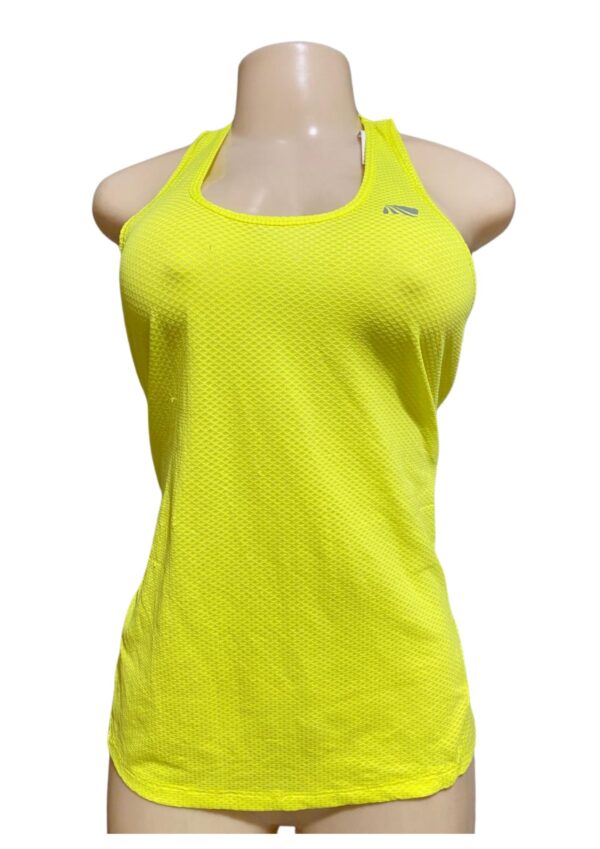 Blusa,Medidas 46cm de ancho y 72cm de largo, Marca Marika Ted, Talla S