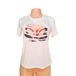 Camiseta Blanca De Dama, Marca SHEIN, Talla M – 49 cm de ancho