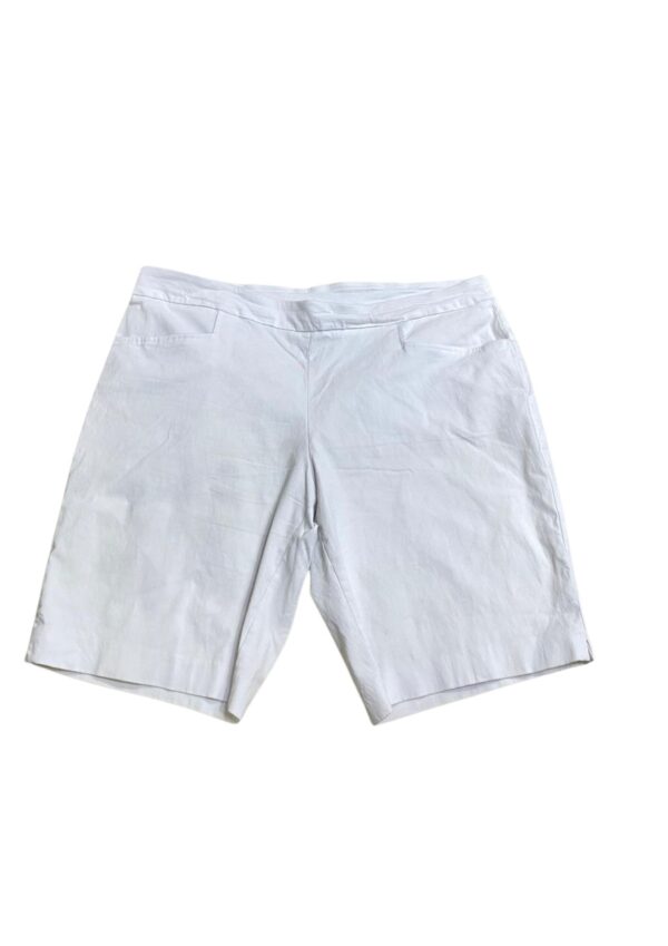 Short Blanco,Medidas 51cm de ancho y 53cm de largo, Marca Time and True, Talla XXL
