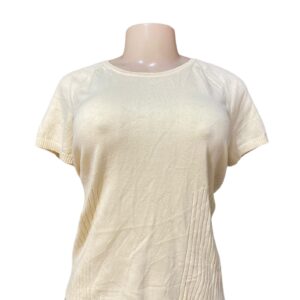 Blusa Amarilla,Medidas 50cm de ancho y 54cm  de largo, Marca , Talla M