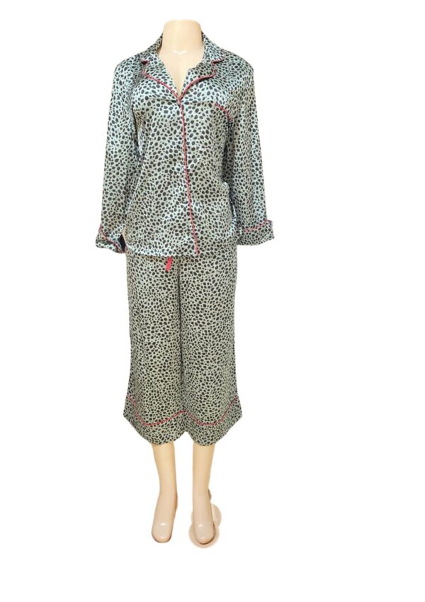 Traje,Medidas 41cm de ancho y 92cm de largo, Marca Kate spade, Talla XL