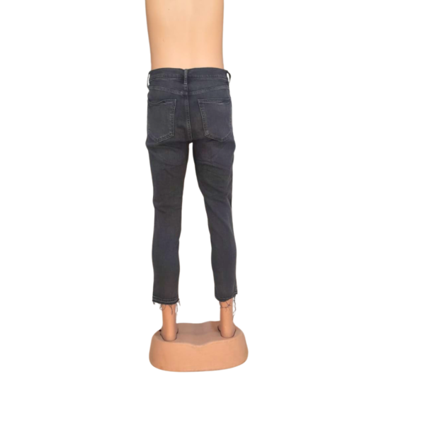 Jeans Negro Slim, Marca GAP , Talla 10 - 43 cm de ancho - Imagen 2