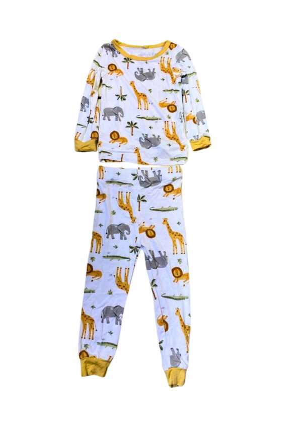 Conjunto,Medidas 24cm de ancho y 35cm de largo, Marca MilkBerry, Talla 12M