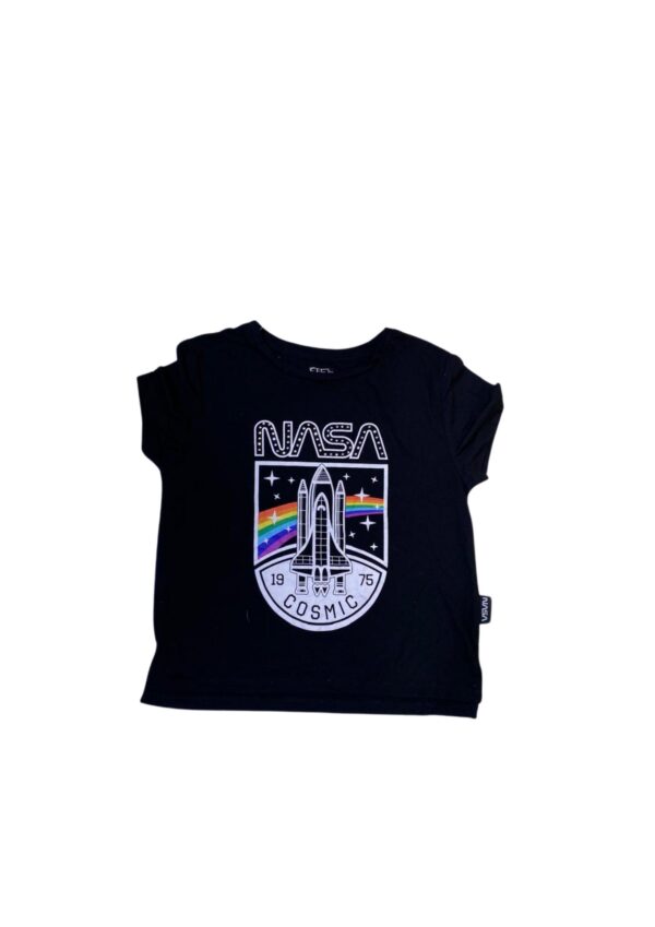 Blusa,Medidas 49cm de ancho y 57cm de largo, Marca Nasa, Talla S