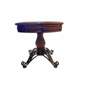 Touch of Class Cortona – Mesa auxiliar con pedestal, color cereza otoñal, muebles de estilo victoriano, parte superior redonda con patas curvas, acento lateral antiguo, 71 cm de ancho, 61 cm de alto 72 cm de largo