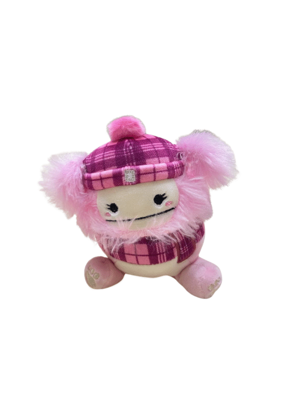Squizzmallow de Big Foot Rosa, Medidas 16cm de largo y 14cm de ancho