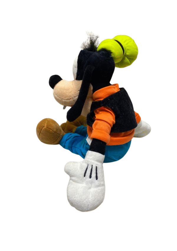 Peluche de Gufi, Medidas 41cm de ancho y 48cm de largo - Imagen 2
