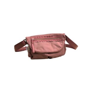 Cartera Rosada, Medidas 33cm de ancho y 22cm de largo