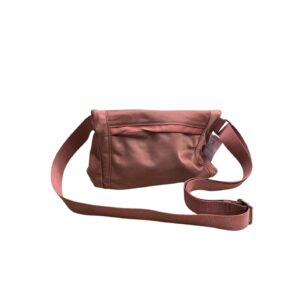 Cartera Rosada, Medidas 33cm de ancho y 22cm de largo