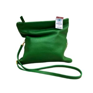 Cartera Verde, Medidas 28cm de ancho y 30cm de largo