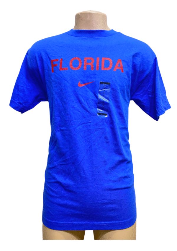 Camisa Azul Nueva, Medidas 49cm de ancho y 77cm de largo, NIKE, Talla M