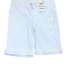 Short Blanco Nuevo ,Medidas 29cm de ancho y 34cm de largo, Marca EPIC THREADS, Talla 6