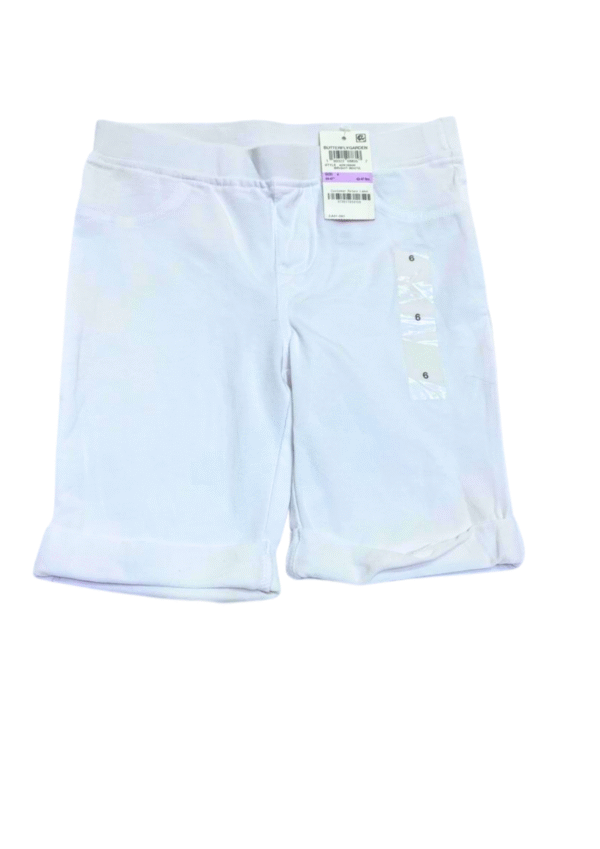Short Blanco Nuevo ,Medidas 29cm de ancho y 34cm de largo, Marca EPIC THREADS, Talla 6
