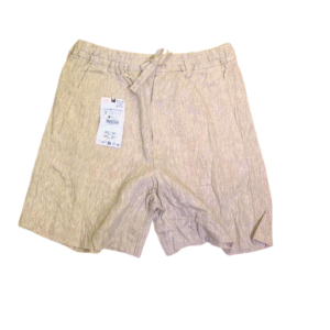 Short Beige Nuevo ,Medidas 36cm de ancho y 43cm de largo, Marca ZARA, Talla S