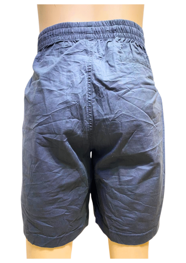 Short Gris ,Medidas 42cm de ancho y 49cm de largo, Marca OLD NAVY, Talla L - Imagen 2