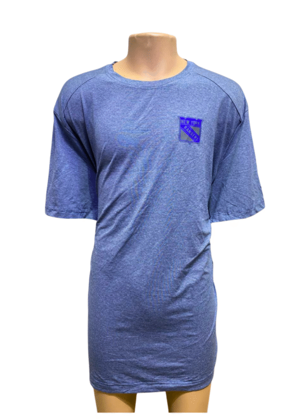 Camisa Azul con Rayas Blancas Nueva ,Medidas 69cm de ancho 86cm de largo,SIGNATURE,Talla3XL