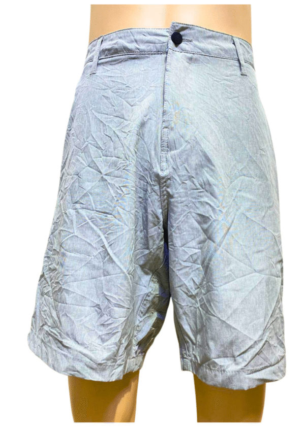 Short Gris ,Medidas 48cm de ancho y 49cm de largo,MULTI-FUCTIONAL,Talla36