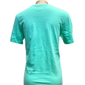 Camisa Celeste Claro ,Nueva Medidas 55cm de ancho y 74cm de largo, Marca THE NIKE TEE, Talla M
