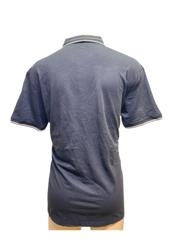 Camisa negra Nueva ,Medidas 58cm de ancho y 70cm de largo, Marca REBEL JACK, Talla XL - Imagen 2