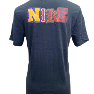 Camisa Negra Nueva ,Medidas 56cm de ancho y 74cm de largo, Marca NIKE, Talla M