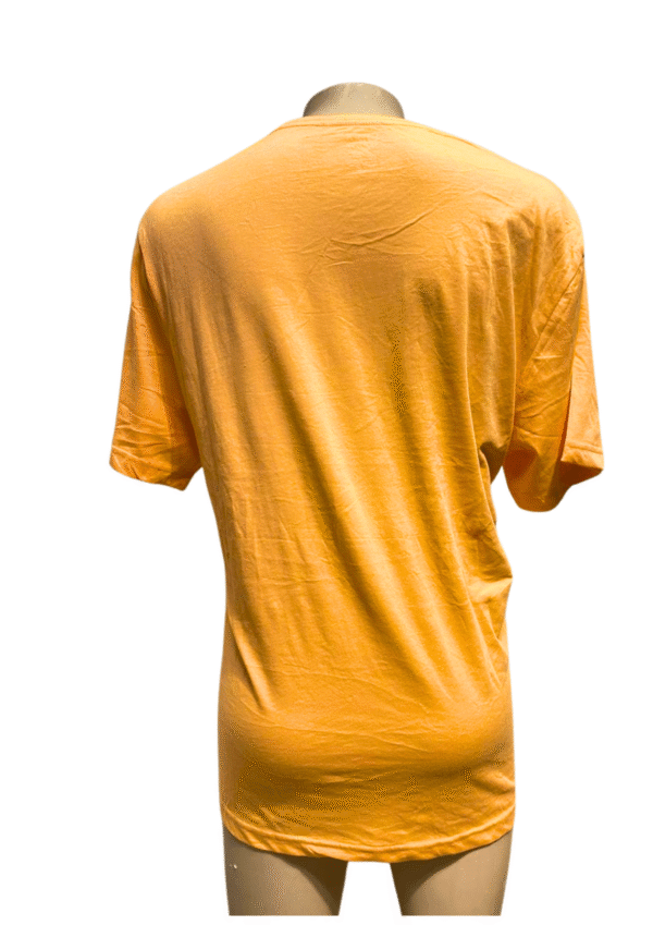 Camisa Naranja Nueva ,Medidas 68cm de ancho y 79cm de largo, Marca CHAPS, Talla XL - Imagen 2