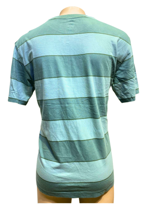 Camisa Rayada Verde Nueva ,Medidas 59cm de ancho y 76cm  de largo, Marca GAP, Talla M - Imagen 2