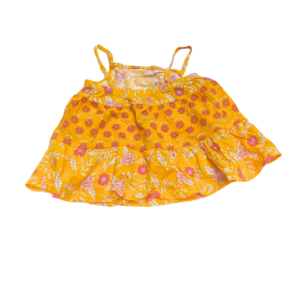 Camisa Amarilla con Flores Nueva ,Medidas 25cm de ancho y 32cm de largo, Marca CARTER»S, Talla 18M
