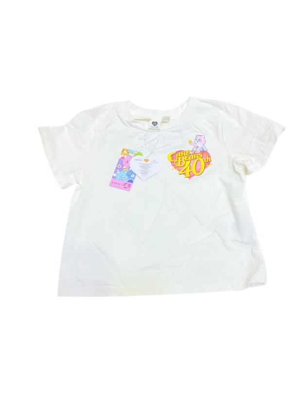 Camisa de Osito Cariñosito Nuevo ,Medidas 31cm de ancho y 36cm de largo, Marca SHEIN X CARE BEARS, Talla 4Y