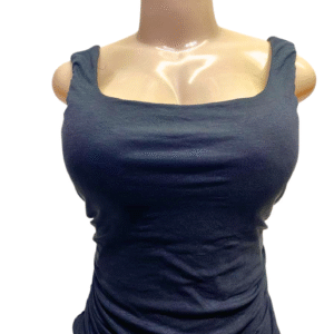 Blusa Negra sin Mangas,Nueva,Medidas  39cm de ancho y 50cm de largo, Marca OGL, Talla L