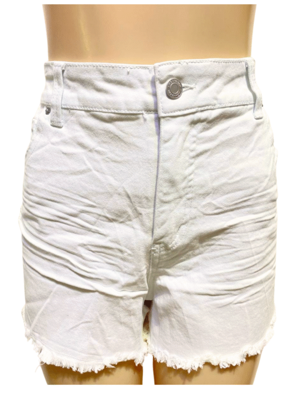 Short Blanco, Nuevo, Medidas 46cm de ancho y 34cm de largo, Marca TIME AND TRUE, Talla 18