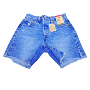 Short Azul Nuevo, Medidas 35cm de ancho y 39cm de largo, Marca LEVIS, Talla 25