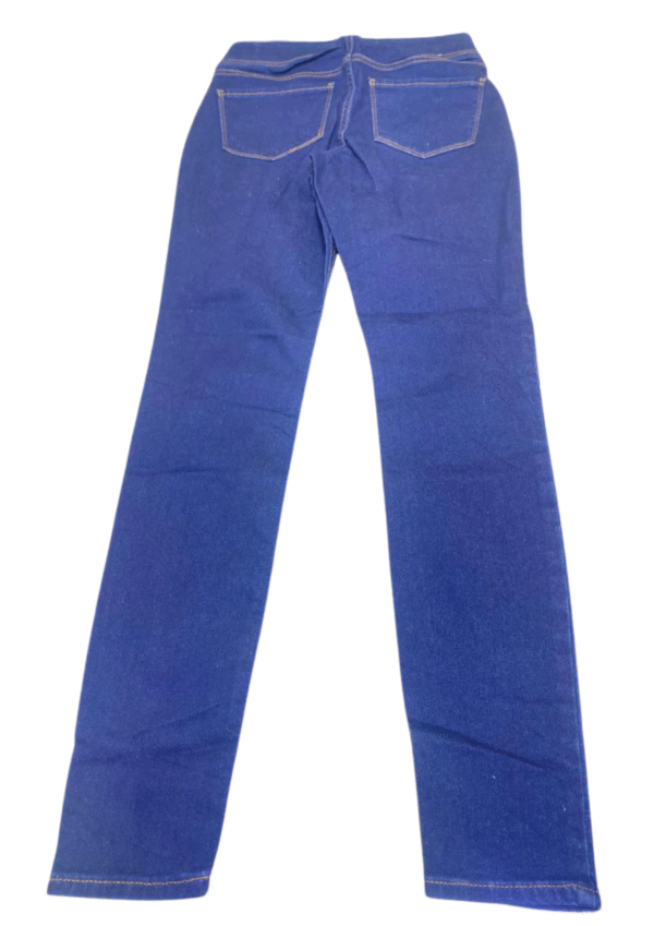 Pantalón  Azul, Nuevo ,Medidas 33cm de ancho y 96cm de largo, Marca OLD NAVY, Talla 2T - Imagen 2