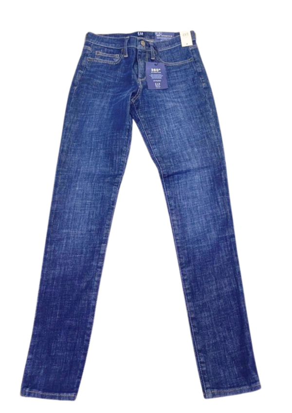 Pantalón azul, Nuevo, Medidas 33cm de ancho y 93cm de largo, Marca GAP, Talla 26R