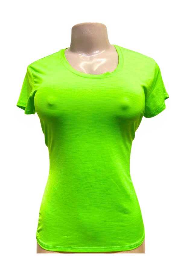 Blusa Verde, Deportiva, Medidas 42cm de ancho y 65cm de largo, Marca UNDER AMOUR, Talla SM