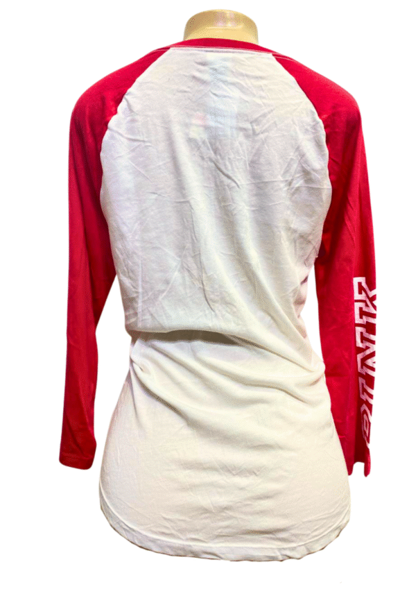 Blusa Blanca con rojo Manga Larga, Medidas 50cm de ancho y 68cm de largo, Marca PINK VICTORIA"S SECRET, Talla L - Imagen 2