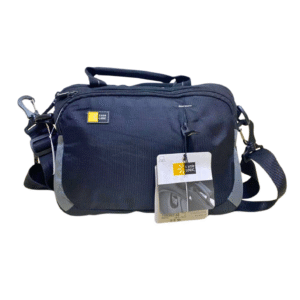 Maletin bolso negro,Netbook/iPad, Medidas 31cm de ancho y 23cm de largo