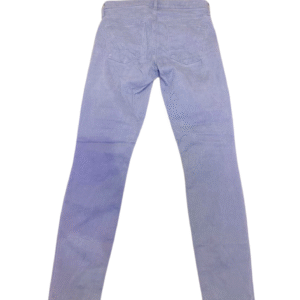 Pantalón Gris, Nuevo, Medidas 34cm de ancho y 88cm de largo, Marca GAP, Talla 26