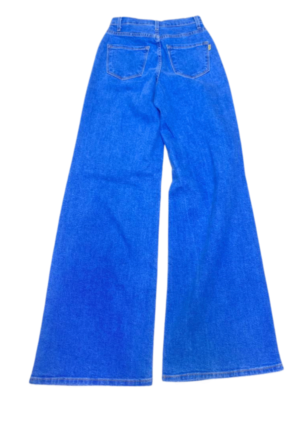 Pantalón Azul Claro, Nuevo, Medidas 32cm de ancho y 108cm de largo, Marca VIBRANT M.I.U, Talla 3 - Imagen 2