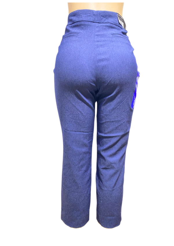 Pantalón Casual Azul, Nuevo, Medidas 43cm de ancho y 92cm de largo, Marca HILARY RADLEY, Talla L - Imagen 2