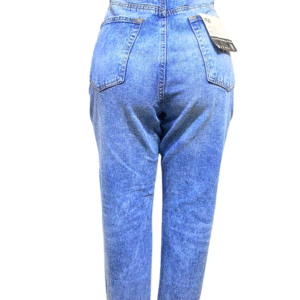 Pantalón Azul Claro, Nuevo ,Medidas 42cm de ancho y 101cm de largo, Marca REFUGE DENIM, Talla 11